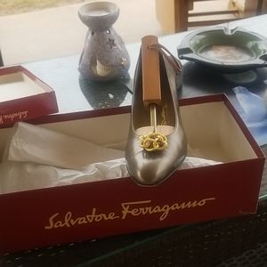 Salvatore Ferragamo size 6.5 pewter